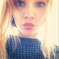 Barbara Palvin taking a selfie