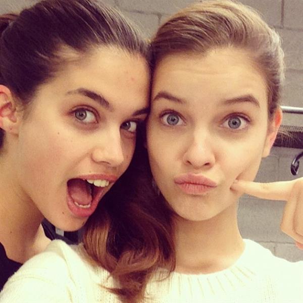 Barbara Palvin taking a selfie