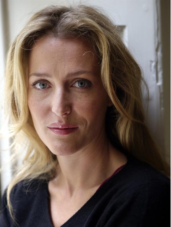 Gillian Anderson