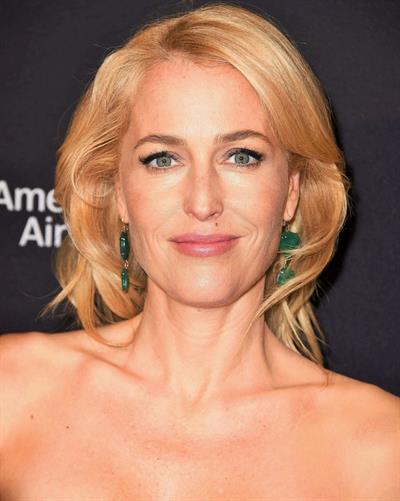 Gillian Anderson