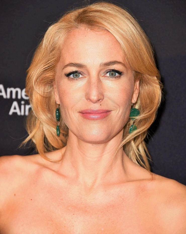 Gillian Anderson
