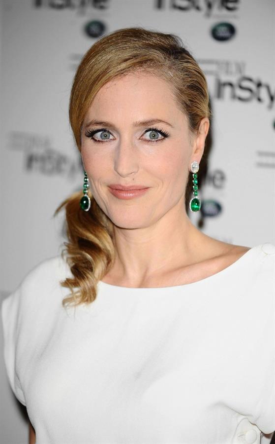 Gillian Anderson