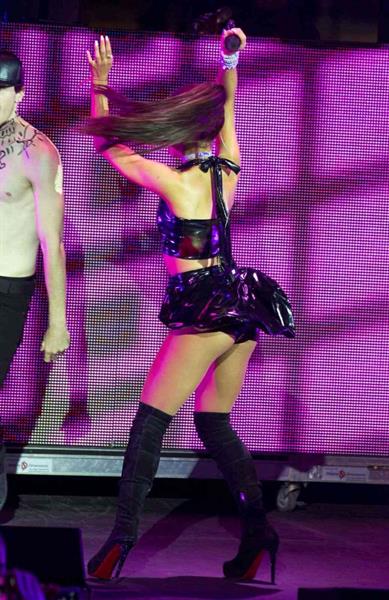 Ariana Grande - ass
