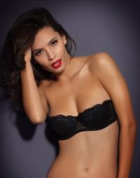 Katya Zalitko in lingerie