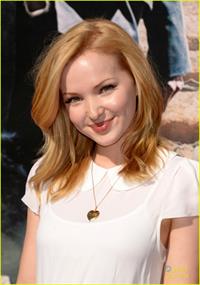 Dove Cameron