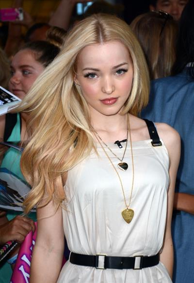 Dove Cameron