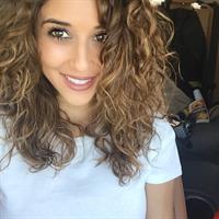 Tianna Gregory taking a selfie