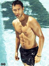 Noah Mills
