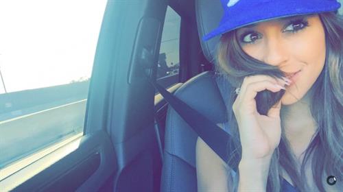 Tianna Gregory taking a selfie