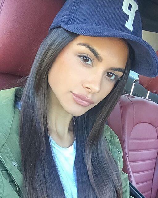 Sophia Miacova taking a selfie