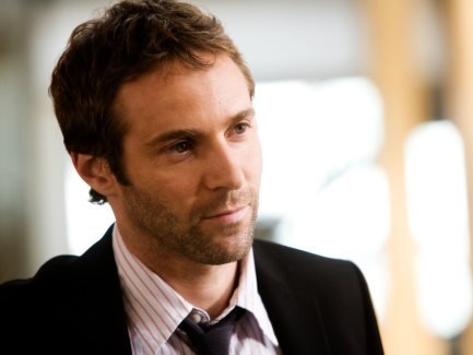 Alessandro Nivola