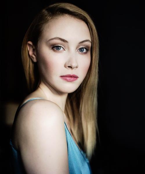 Sarah Gadon