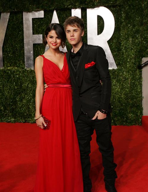 Selena Gomez Pictures Selena Gomez Vanity Fair Oscar party in West Hollywood on February 27, 2011