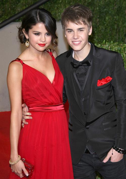 Selena Gomez Pictures Selena Gomez Vanity Fair Oscar party in West Hollywood on February 27, 2011