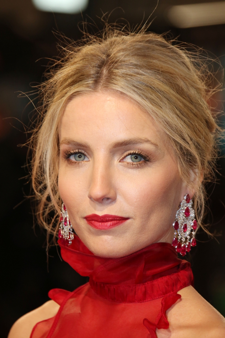 Annabelle Wallis