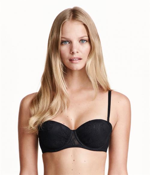 Marloes Horst in lingerie