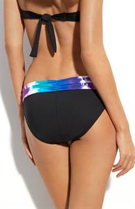 Jennifer Lamiraqui in a bikini - ass