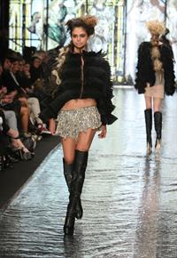 Samantha Harris (Australian Model)