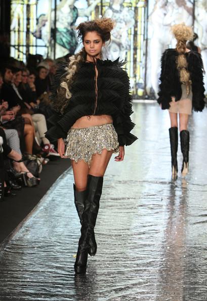 Samantha Harris (Australian Model)