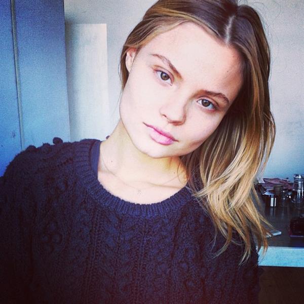 Magdalena Frackowiak taking a selfie