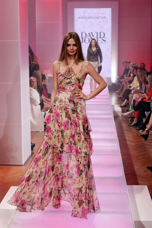 Samantha Harris (Australian Model)