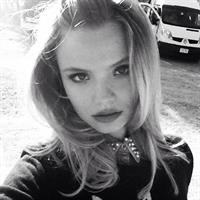 Magdalena Frackowiak taking a selfie