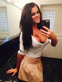 Peta Jensen taking a selfie
