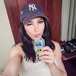 Bella Falconi taking a selfie