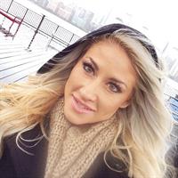 Alexa Jean Brown taking a selfie