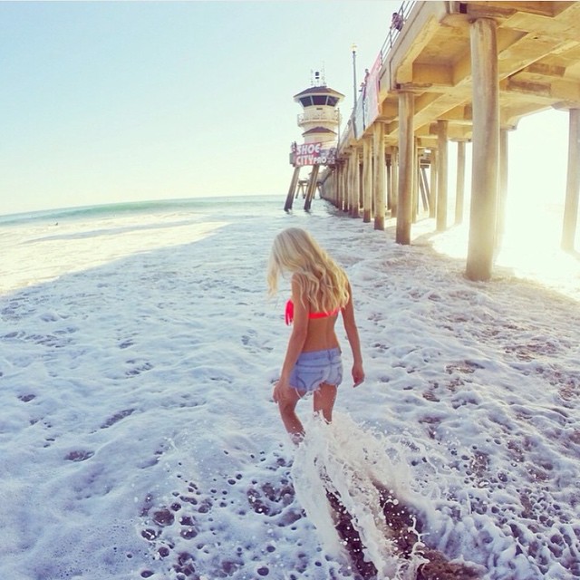 Alexa Jean Brown - ass