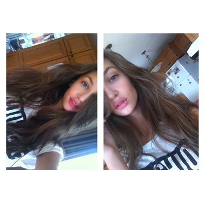 Ariane Fournier taking a selfie