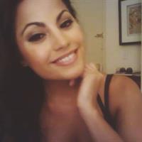 Mónica Alvarez taking a selfie