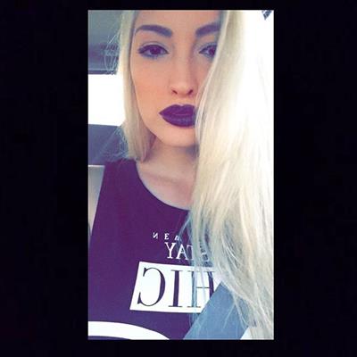 Anna Faith Carlson taking a selfie