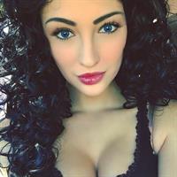 Anna Faith Carlson taking a selfie