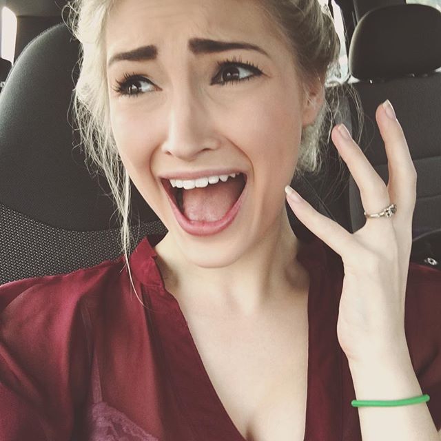 Anna Faith Carlson taking a selfie