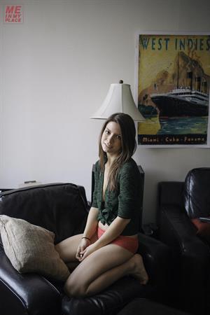 Jillian Rose Reed - Esquire Me in My Place