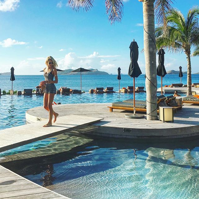 Kimberley Mens in a bikini