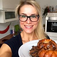 Adrienne Koleszár taking a selfie