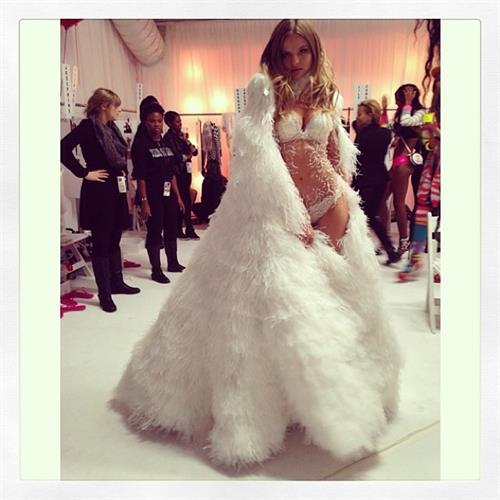 Magdalena Frackowiak in lingerie