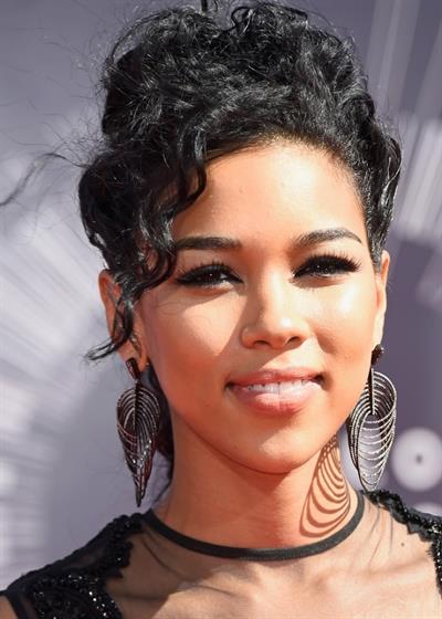 Alexandra Shipp