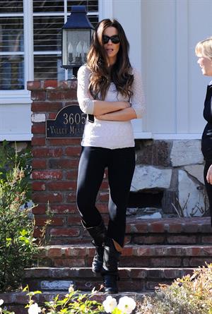 Kate Beckinsale out and about in Beverly Hills 1/19/13 
