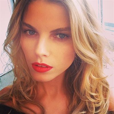 Maryna Linchuk taking a selfie