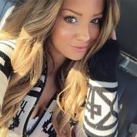 Sheala Foster taking a selfie