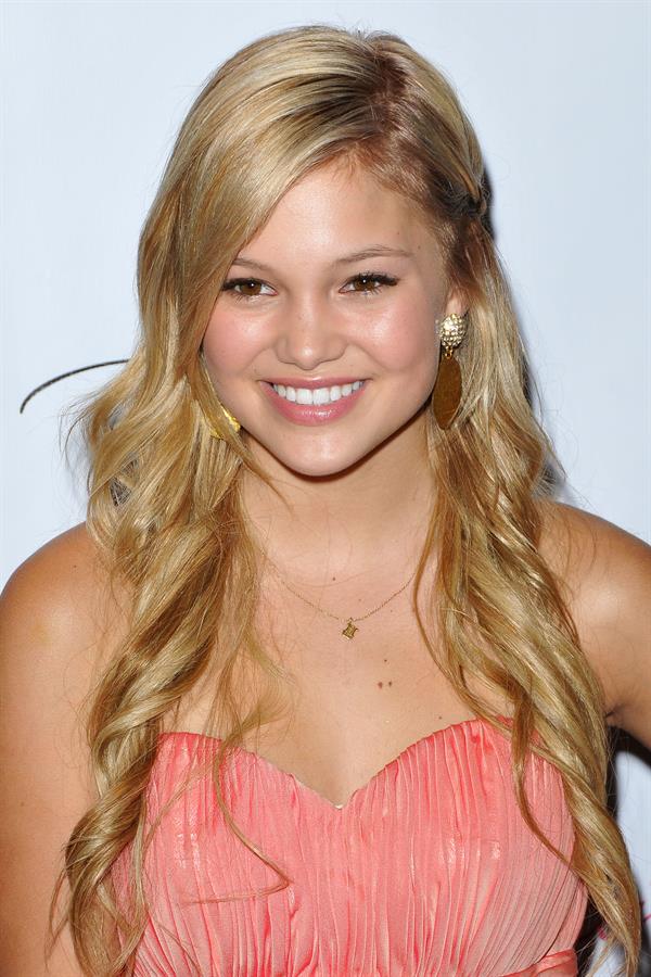 Olivia Holt