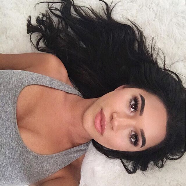 Julia Kelly taking a selfie
