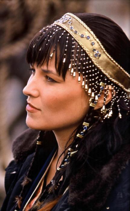 Lucy Lawless