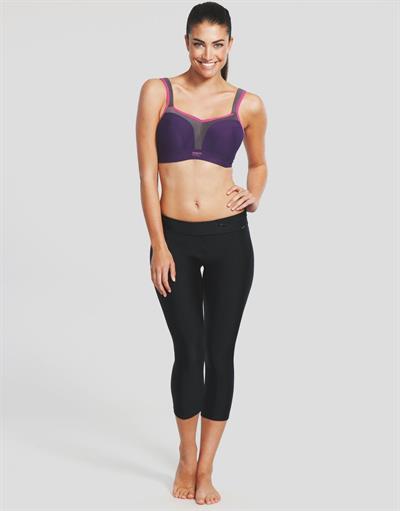 Lauren Mellor in lingerie