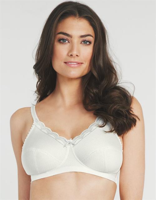 Lauren Mellor in lingerie