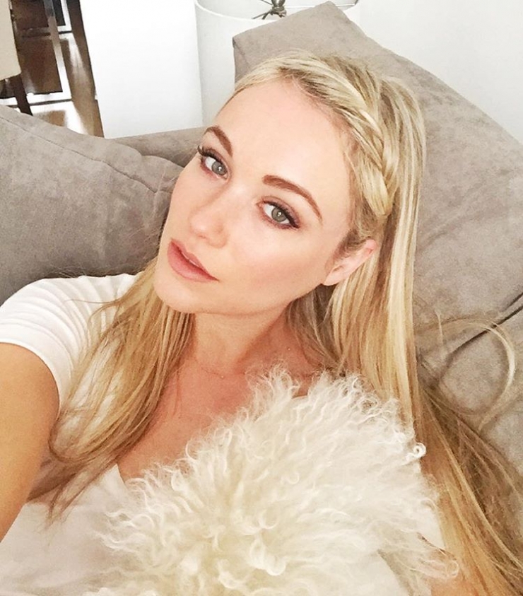 Katrina Bowden taking a selfie