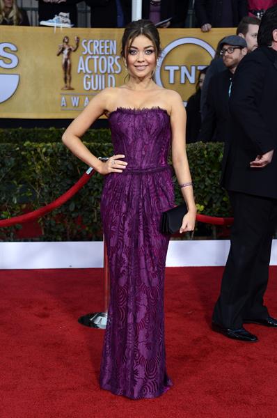 Sarah Hyland at the Screen Actors Guild Awards wearing a purple dress